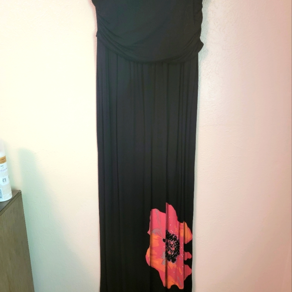 Black floral maxi